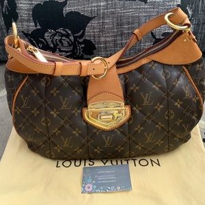 🔴SOLD🔴LOUIS VUITTON ETOILE CITY GM HOBO/SHOULDER